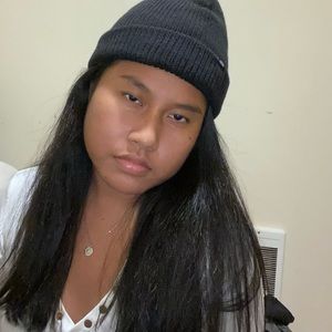 Meet your Posher, Christiana